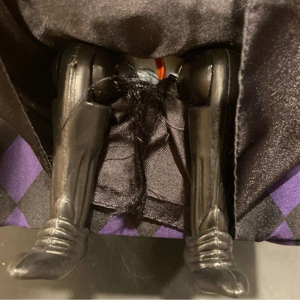 Vintage Gemmy Animated with Sound Witch Petting Cat w/ Light up Eyes - Picture 4 of 13